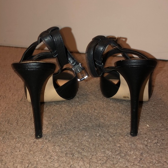 Gianni Bini Heels - Picture 3 of 4